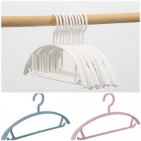 R23-95 GANCHOS PARA ROPA x 3 DOCENAS