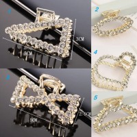 A6-005 GANCHITA PARA EL CABELLO CON PERLAS Y DIAMANTES 5CM