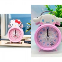 A12-049 RELOJ DESPERTADOR DE MESA SANRIO 7.5*13CM A12-049 RELOJ DESPERTADOR DE MESA SANRIO 7.5*13CM